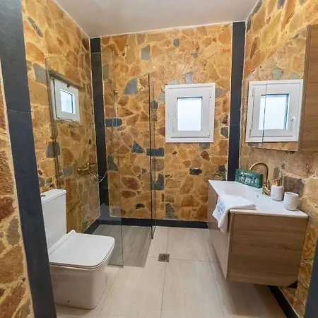 Nontas Ntina With Private Pool & Playground Rethymno