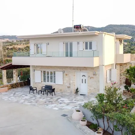 Vilă Nontas Ntina With Private Pool & Playground *